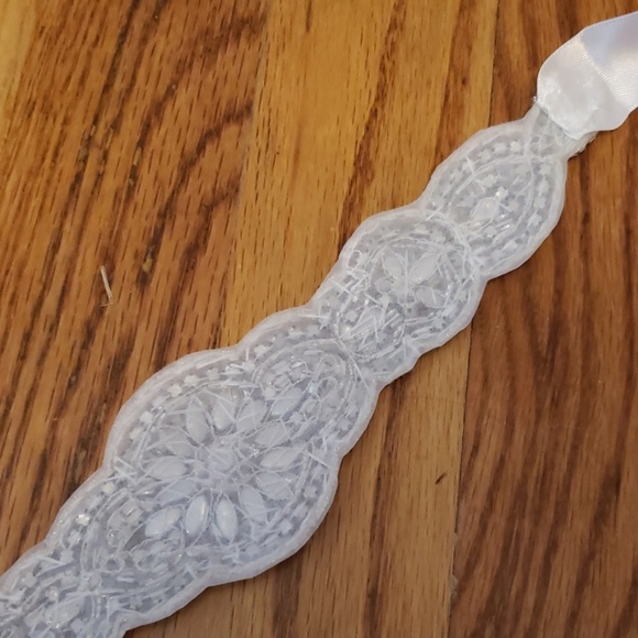 Bel Aire bridal belt